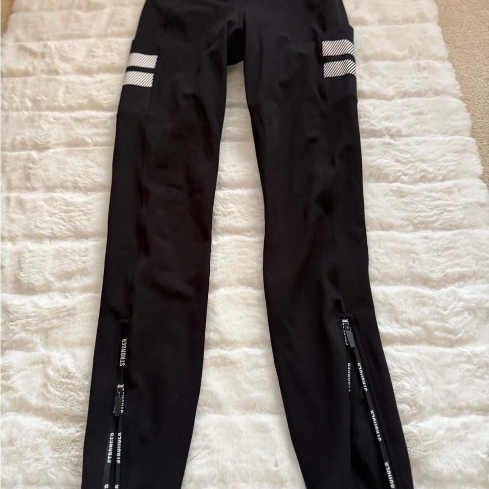 Black Women's Leggings with Reflective Stripes
